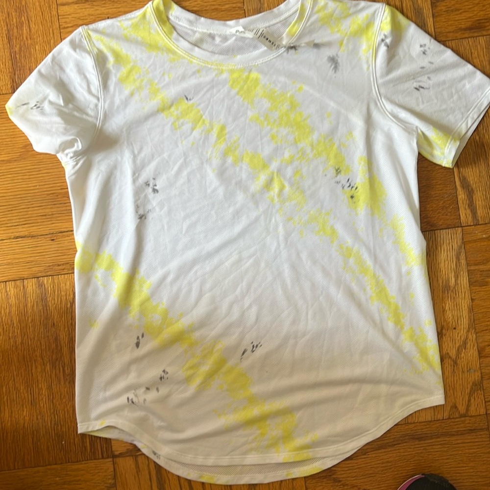 Lululemon top